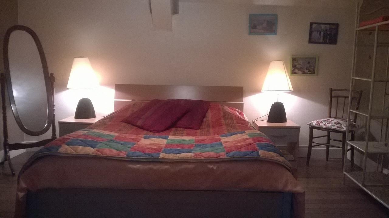 Bed and Breakfast Le Hameau Aux Escargots Bernon Zimmer foto