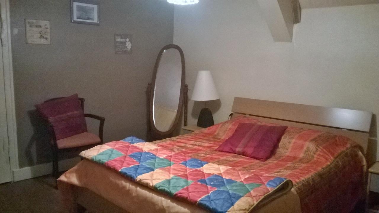 Bed and Breakfast Le Hameau Aux Escargots Bernon Zimmer foto
